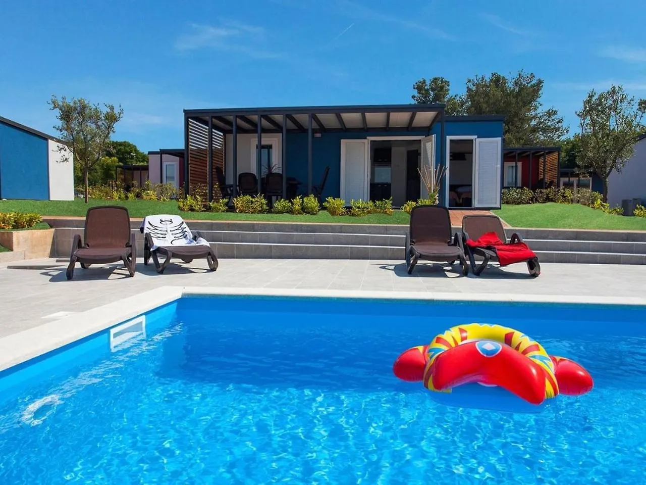 Eurocamp Mobile Homes Kastanija Novigrad  Campsite